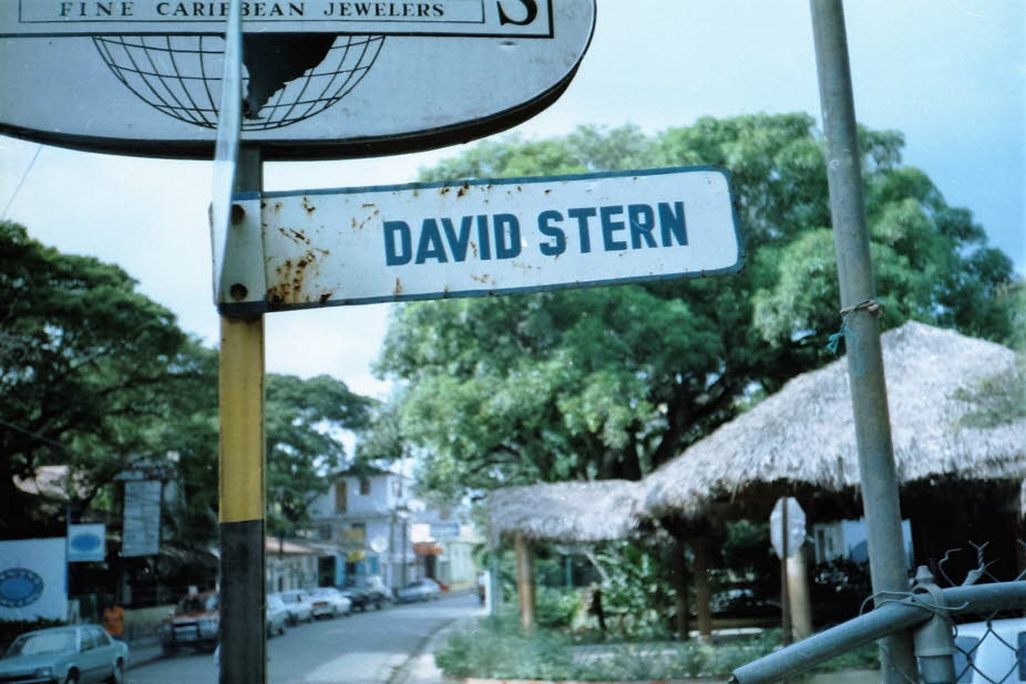 David Stern in Sosúa - Benny Katz, Sohn einer Erfurter Schuhfabrikantenfamilie, war einmal Bürgermeister von Sosúa. Er kam 1939 auf der Flucht vor den Nazis in die Karibikrepublik. 