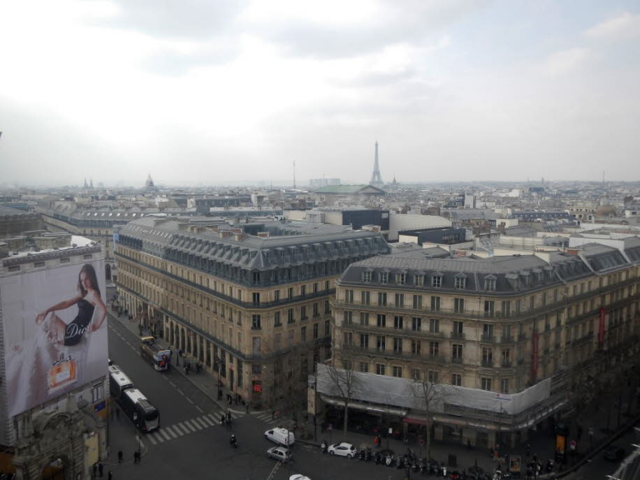 Blick vom Dach des Kaufhauses Galeries Lafayette