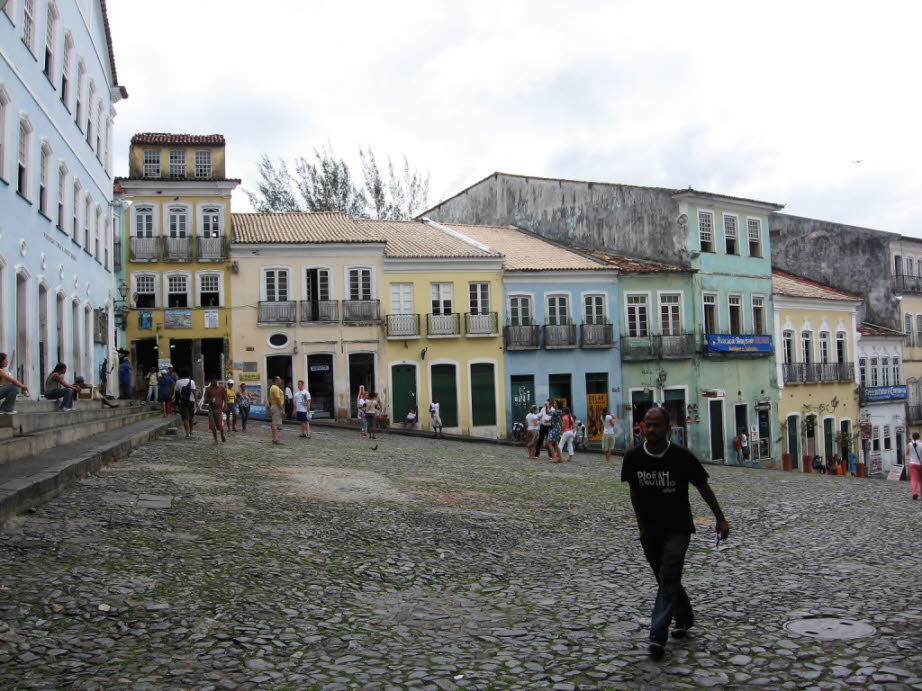 Altstadt von Salvador da Bahia: Der Pelourinho ist der bekannteste Teil des historischen Zentrums von Salvador, zu dem neben dem Pelourinho auch das Gebiet von Sé, Pilar und das Viertel Santo Antônio Além do Carmo gehören.