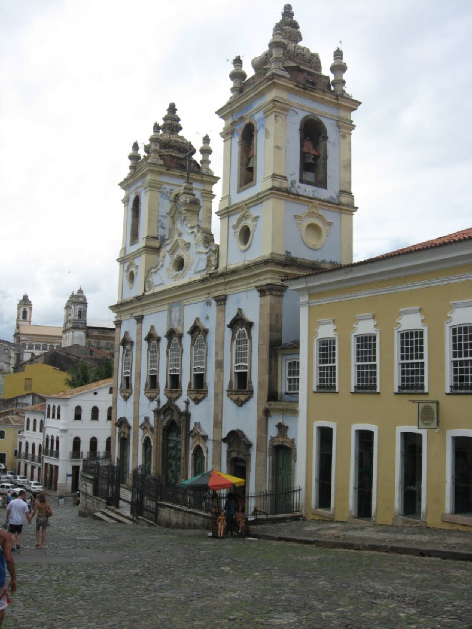 Altstadt von Salvador da Bahia: Die Kathedrale von Salvador ist der Sitz des Erzbischofs der Stadt Salvador im brasilianischen Bundesstaat Bahia . Der Erzbischof von Salvador ist auch von Amts wegen Primas von Brasilien. Die Struktur wurde von der Gesells