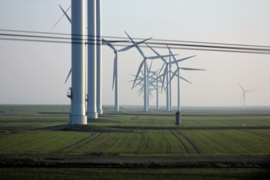 Windindustrieanlagen an der Westküste Schleswig-Holsteins