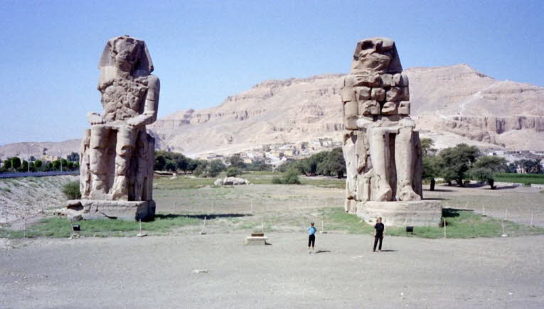 Memnon Kolosse 2000